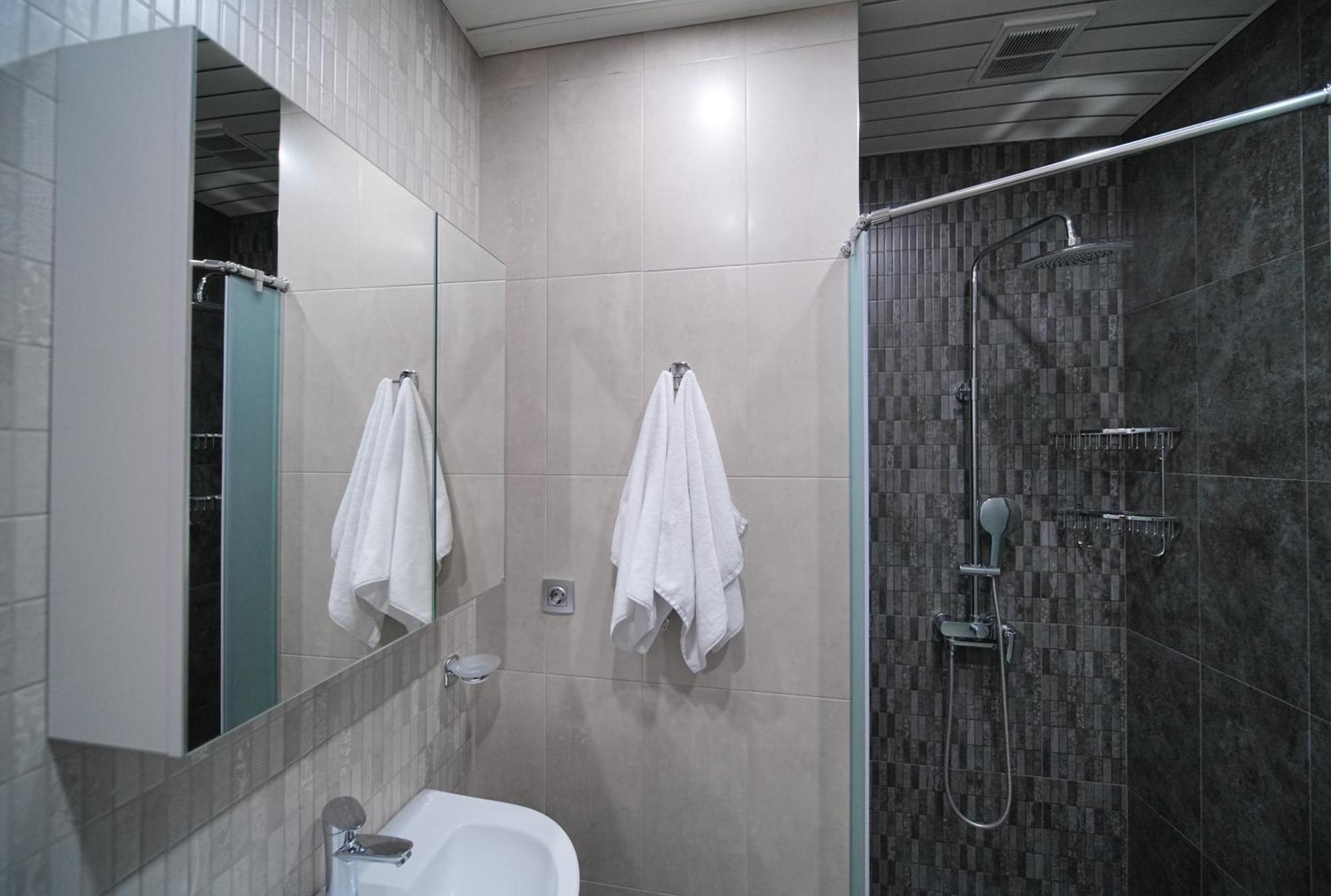 יירבאן Cozy Apartments In The City Centre By Sweet Home מראה חיצוני תמונה