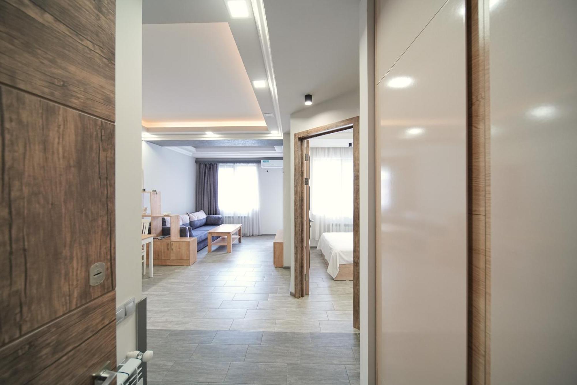 יירבאן Cozy Apartments In The City Centre By Sweet Home מראה חיצוני תמונה