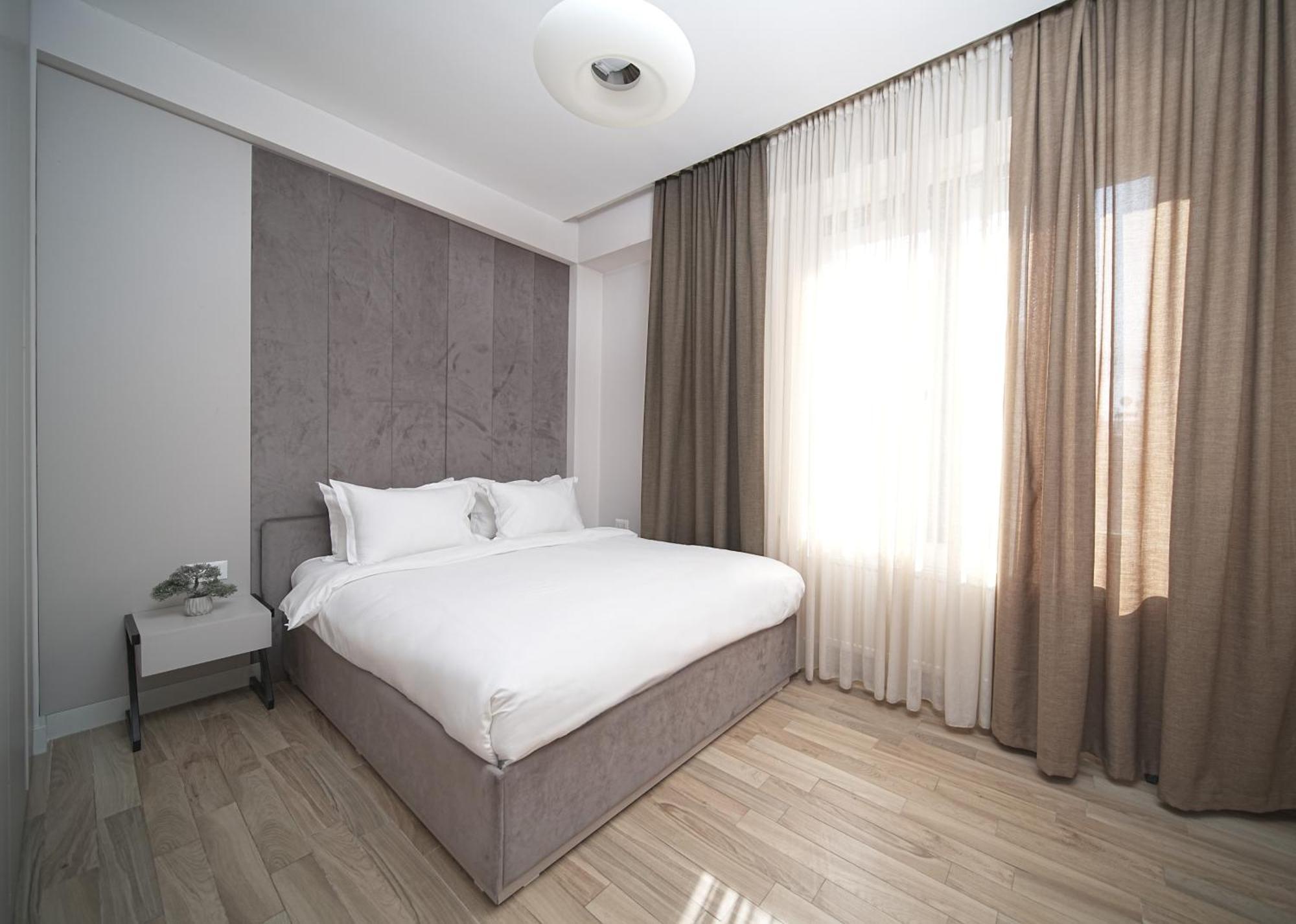 יירבאן Cozy Apartments In The City Centre By Sweet Home מראה חיצוני תמונה