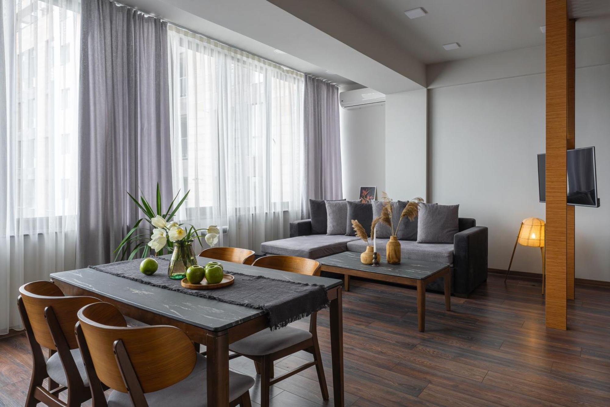 יירבאן Cozy Apartments In The City Centre By Sweet Home מראה חיצוני תמונה